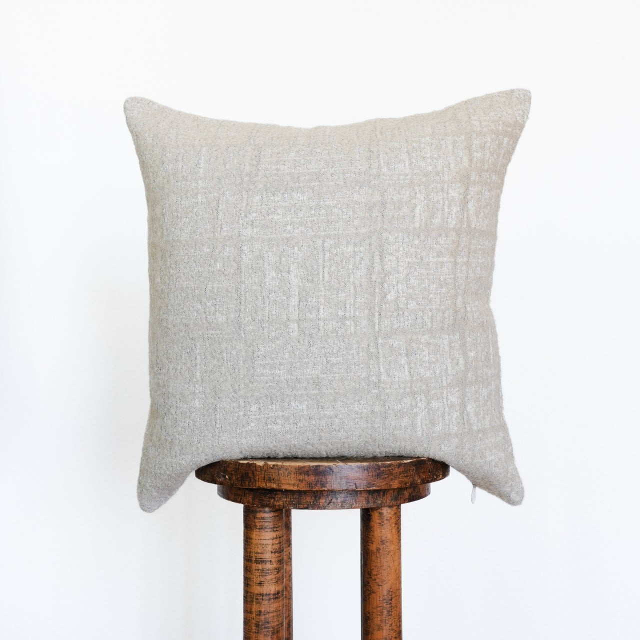 Natural Wooly Willow Pillow 20x20