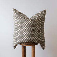 Load image into Gallery viewer, Grey &amp; Brown Arrows on Linen Pillow 22x22
