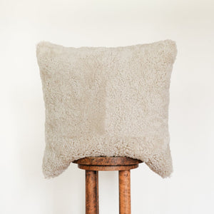 Oatmeal Curly Sheepskin with Ivory Plaid Pillow 23x23