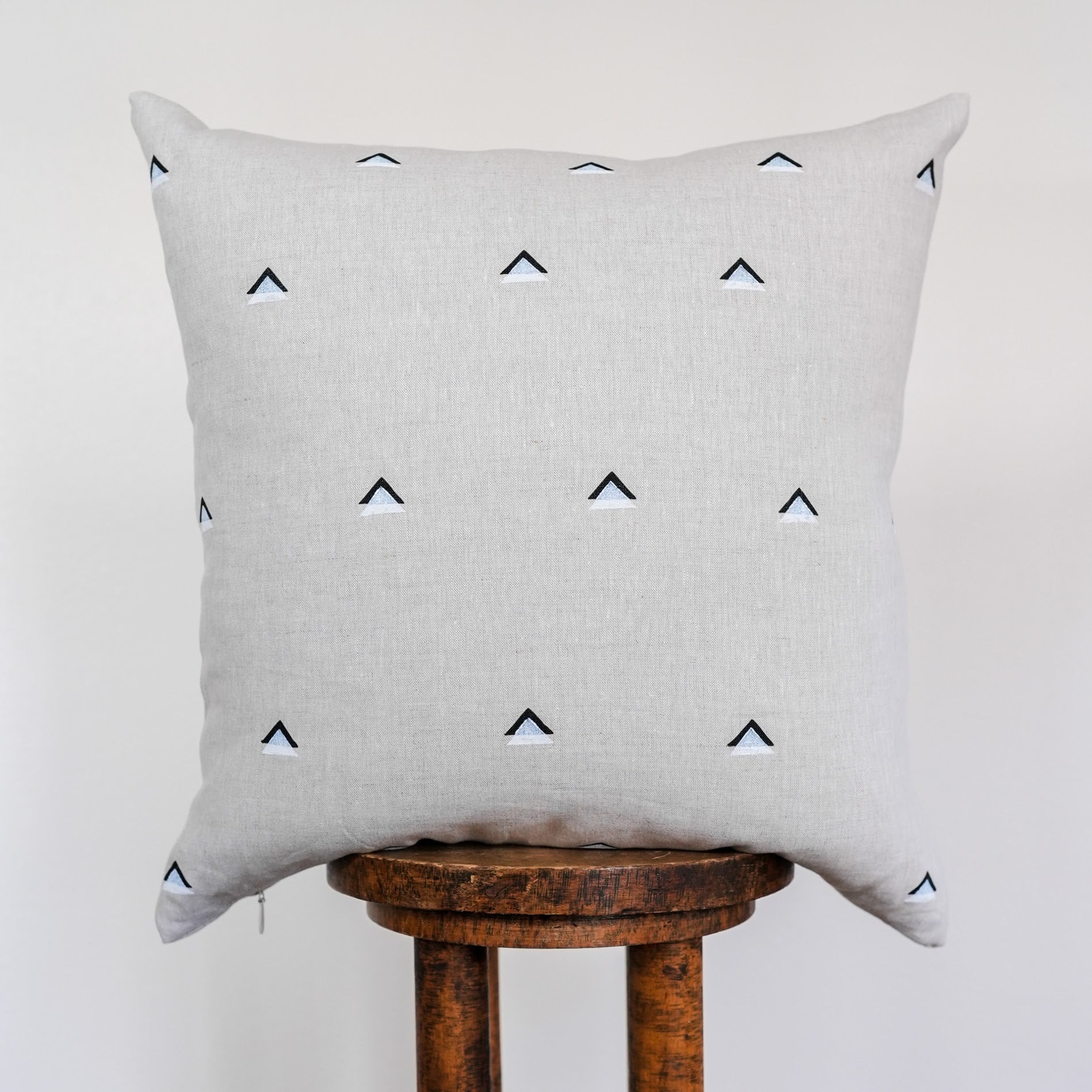 Black and White Triangles Printed on Natural Linen Pillow 22x22