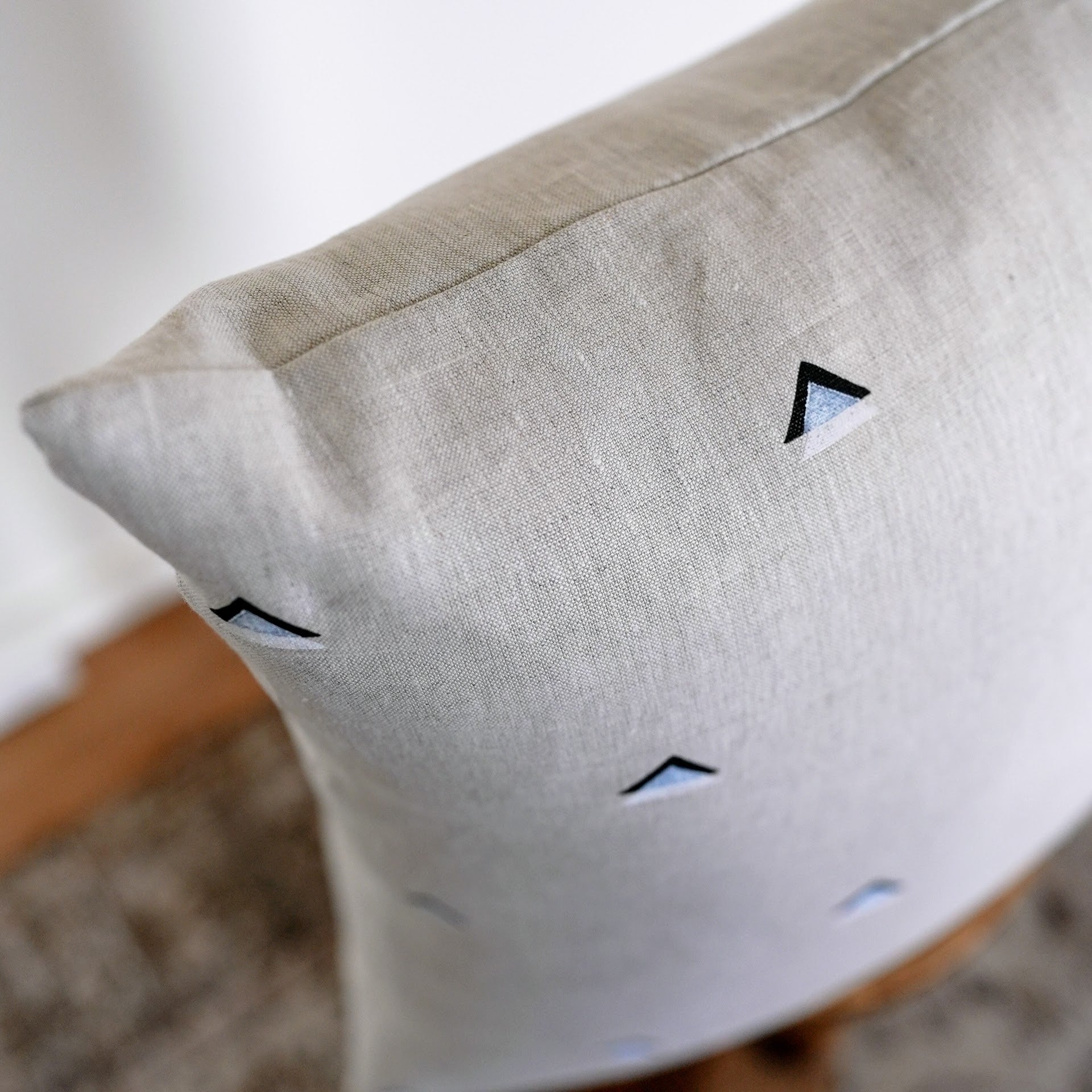 Black and White Triangles Printed on Natural Linen Pillow 22x22