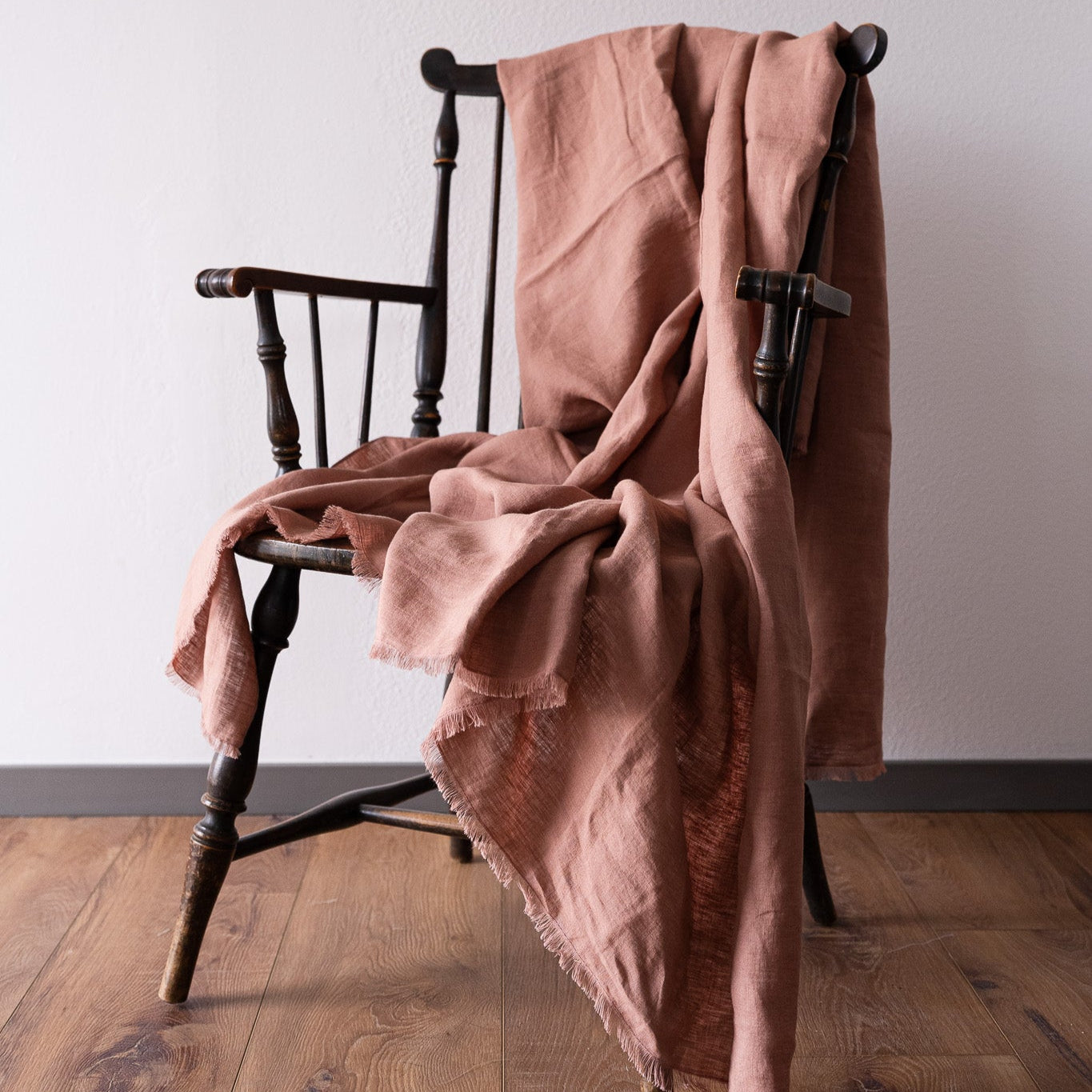 Dusty Blush Linen Throw