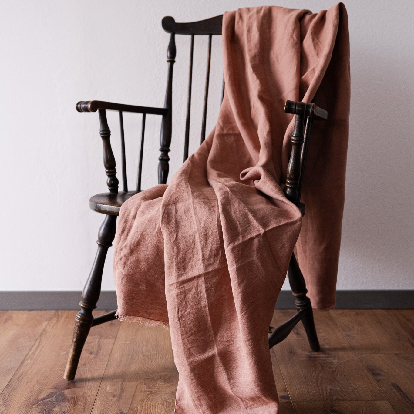 Dusty Blush Linen Throw