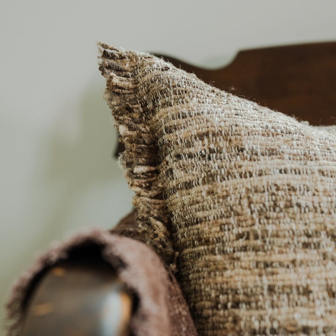 Natural Wild Silk Lumbar 17x26