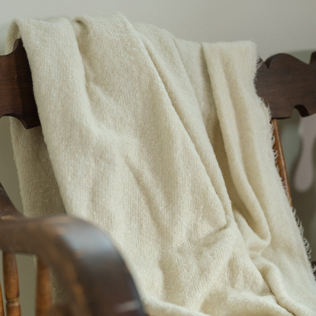 Ivory French Wool Boucle End Blanket 63x118