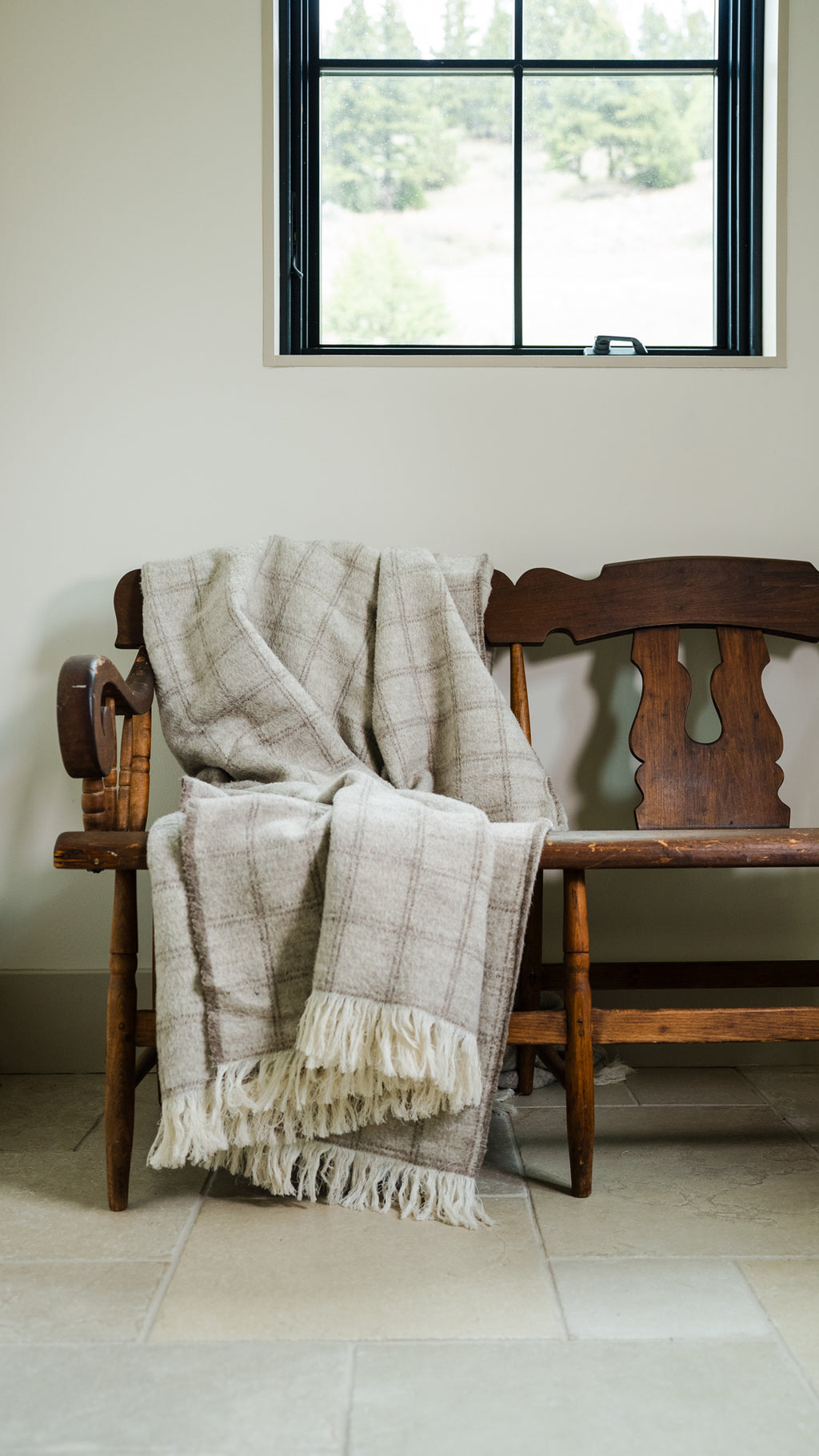 Italian Wool and Mohair Cream / Latte King Bedcover 118x99
