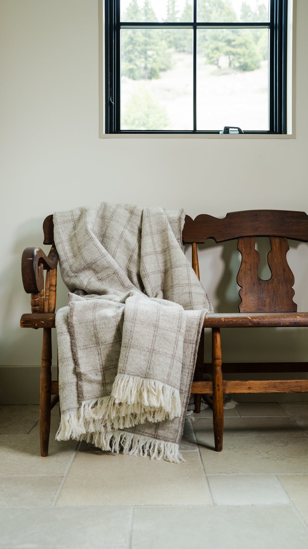 Italian Wool and Mohair Cream / Latte King Bedcover 118x99