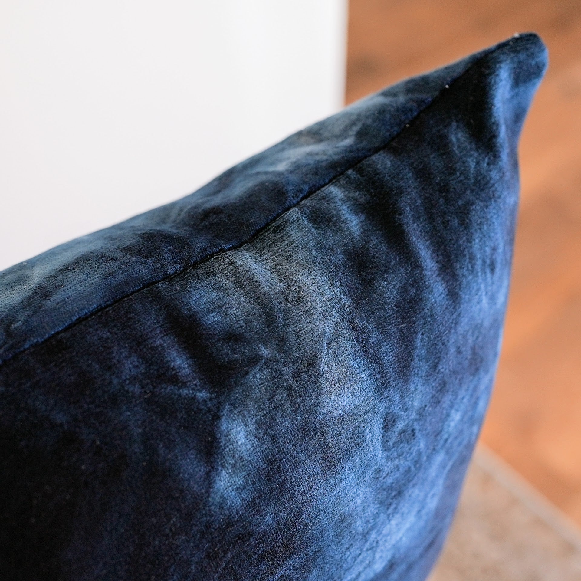 Navy Velvet with White Tie Dye Lumbar Pillow 16x24