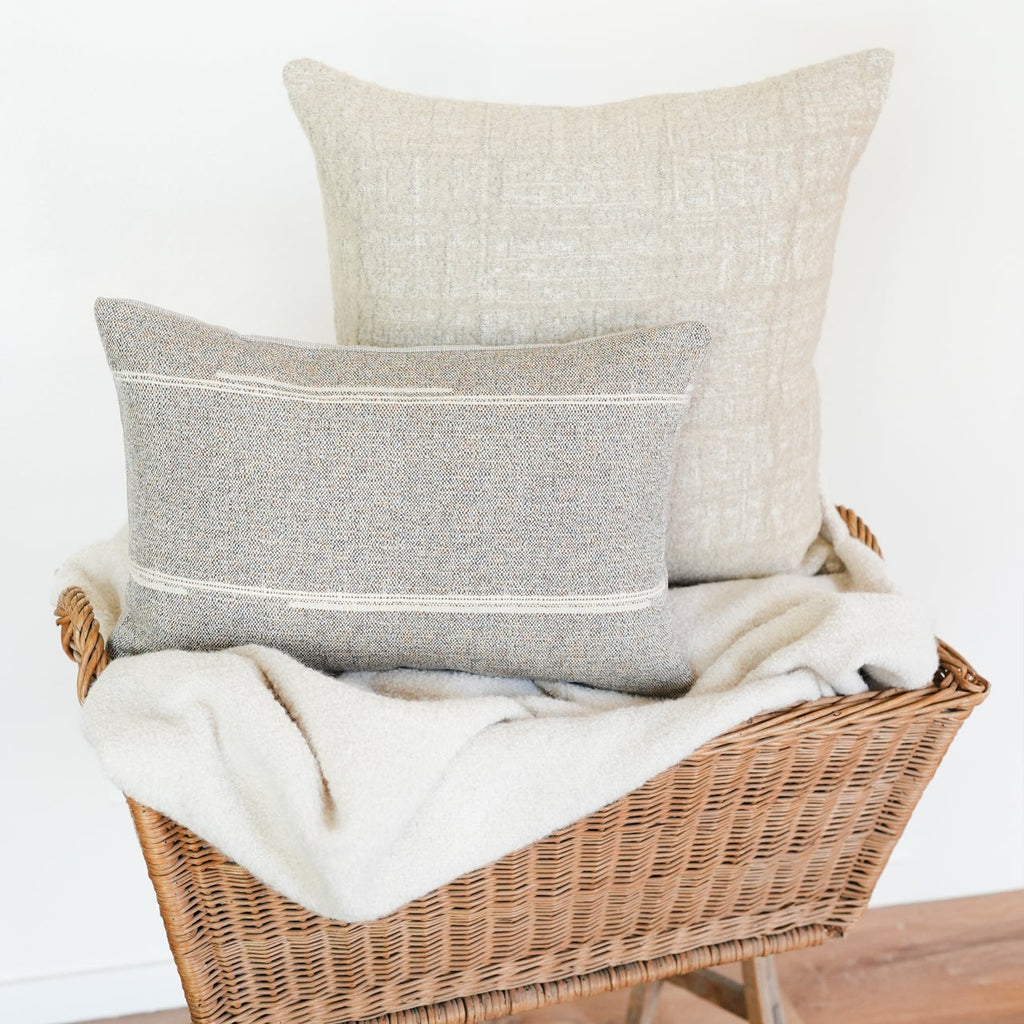 Natural Wooly Willow Pillow 20x20