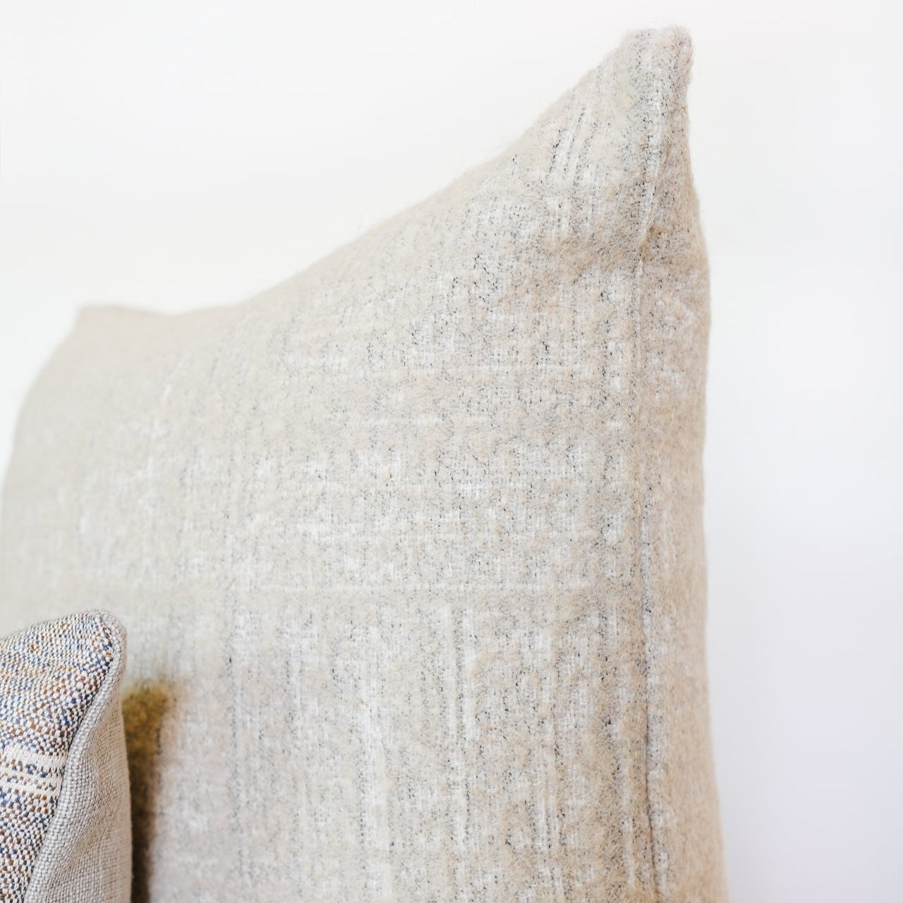 Natural Wooly Willow Pillow 20x20