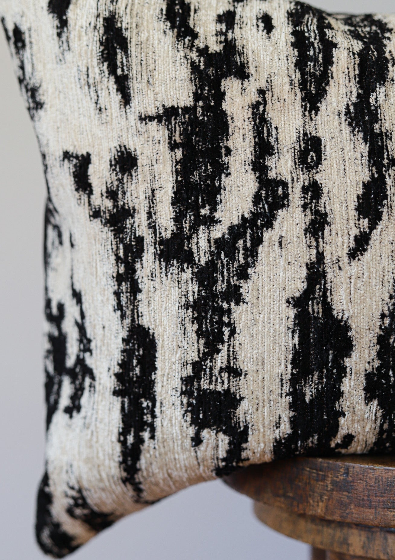 Black White Chenille Lumbar Pillow 14x22