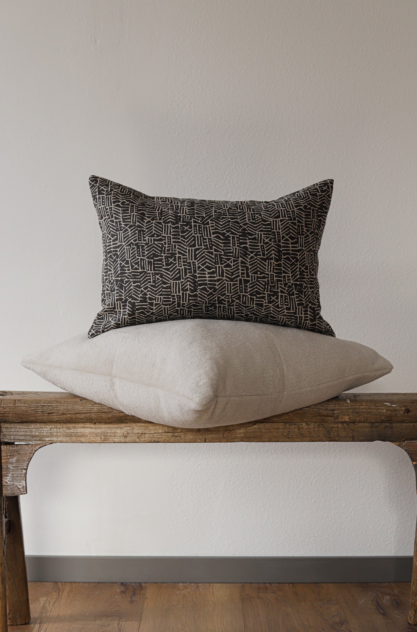 Brown Printed Abstract Pattern on Natural Linen Lumbar 14x20