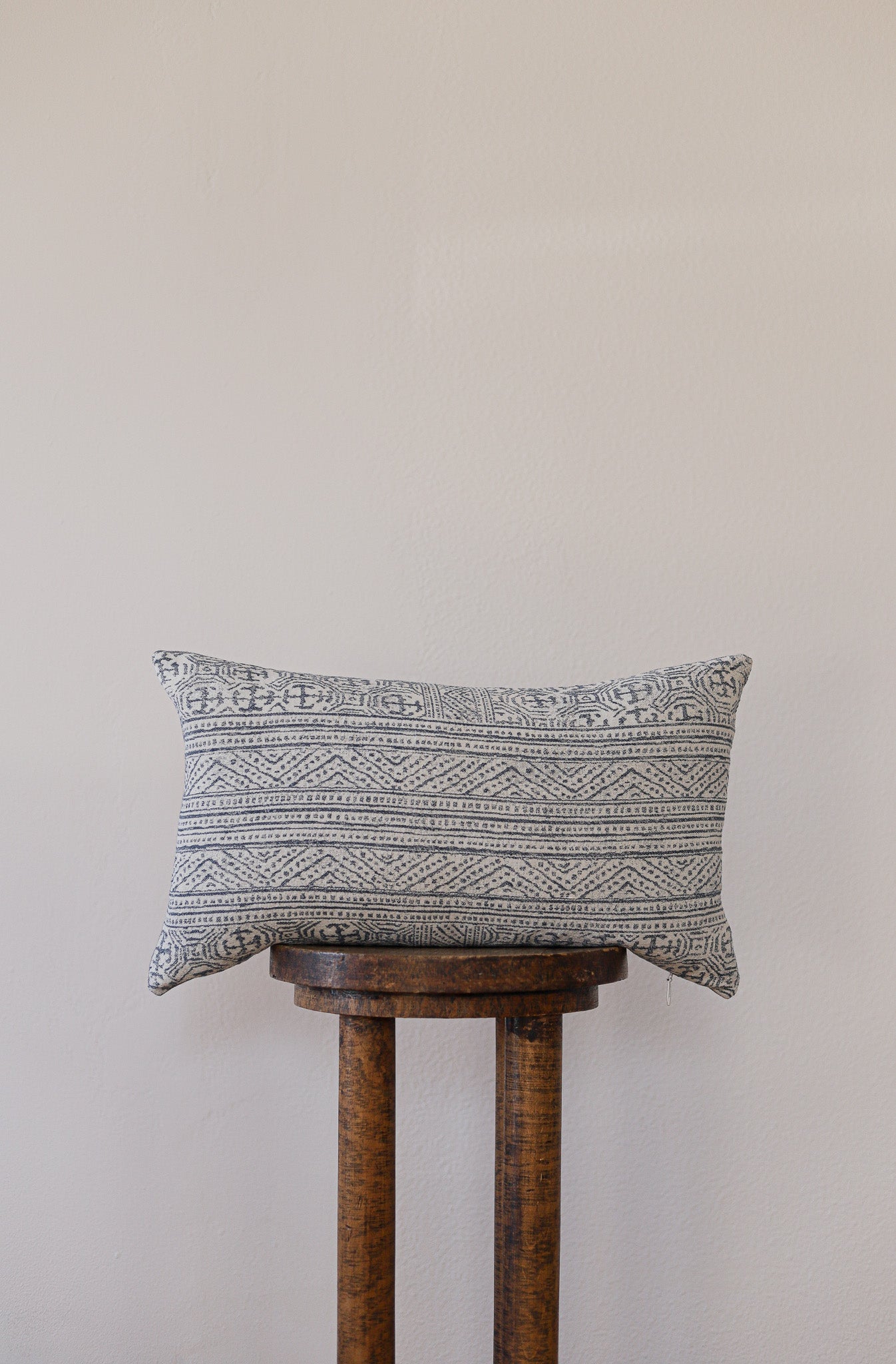 White & Blue Woven Cotton w/ Blue Motif Pattern Pillow 12x20