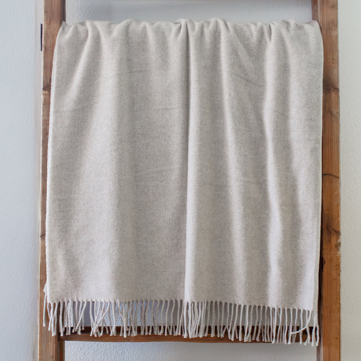 100% Cashmere Throw