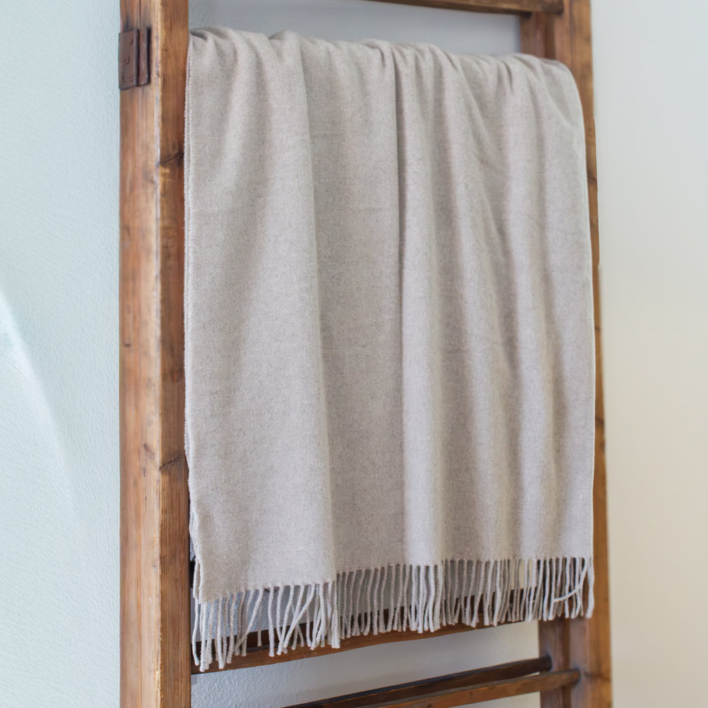 100% Cashmere Throw