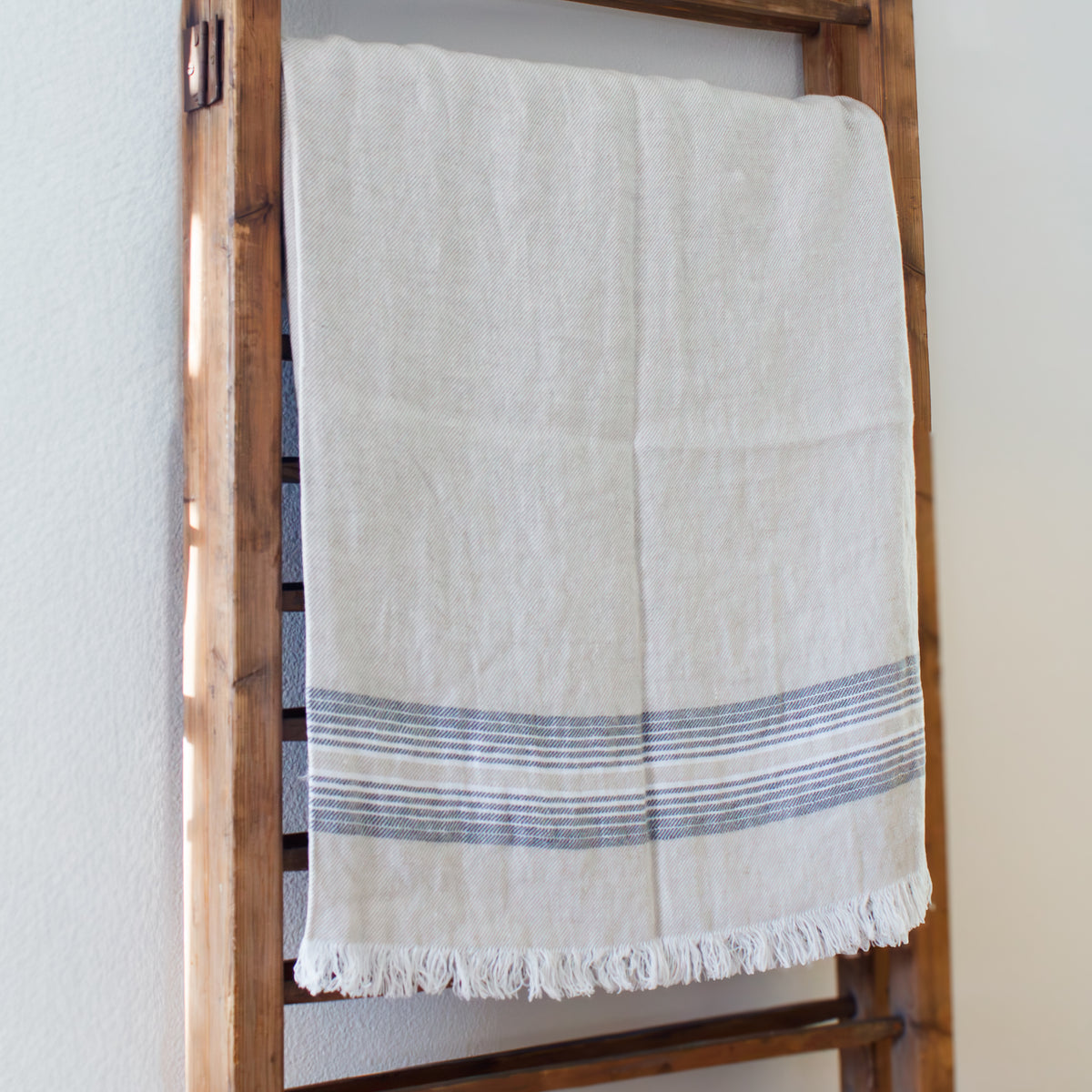 Palau Pure Linen Throw