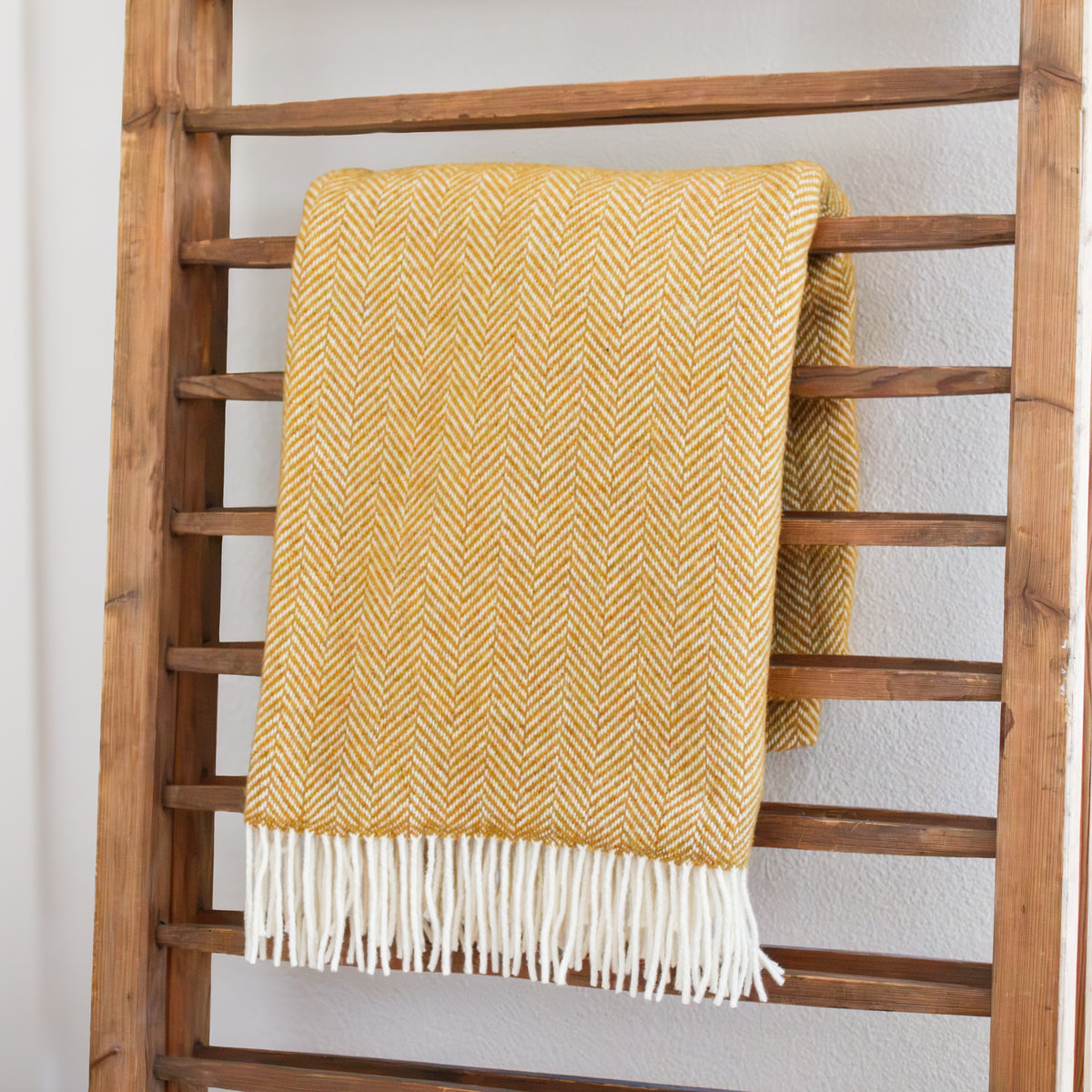 Herringbone with Cashmere Throw