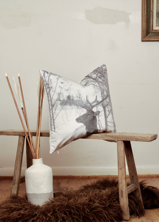 "Rest" Elk Velvet Decorative Pillow 20x20