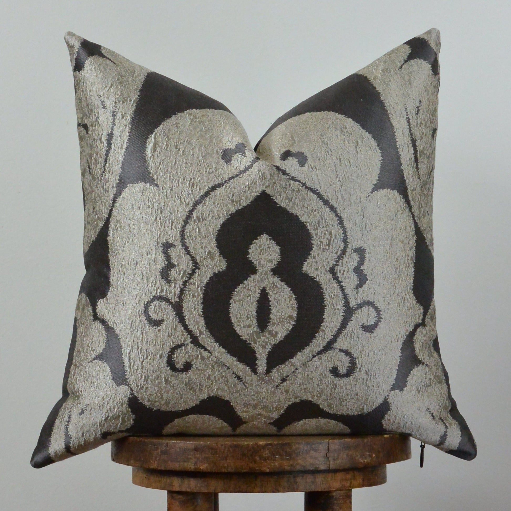 Silver Medallion Decorative Pillow 18x18