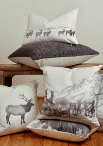 "Feeding Elk 2" Velvet Decorative Pillow 20x20