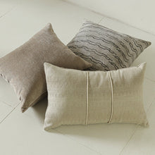 Load image into Gallery viewer, Pillow No. 6 - 14x22
